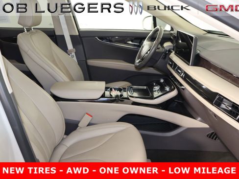 Used 2022 Lincoln Nautilus Reserve image 20