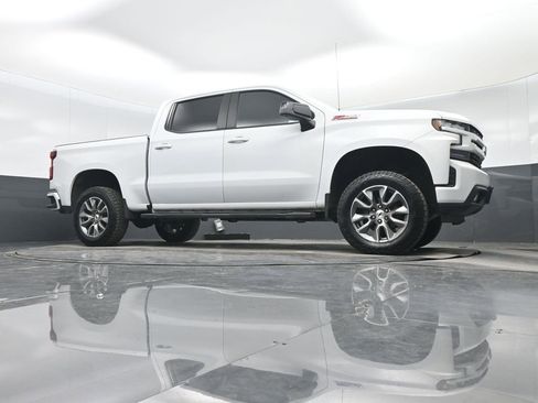 Used 2022 Chevrolet Silverado 1500 RST w/ Z71 Off-Road Package AWD/4WD image 32