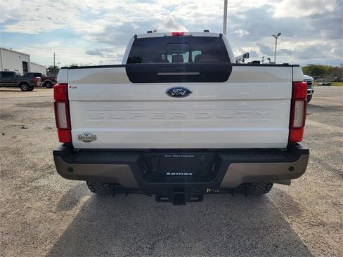 Used 2022 Ford F350 King Ranch w/ King Ranch Ultimate Package image 18