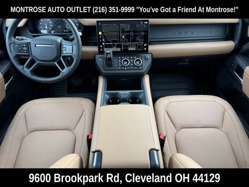 New 2026 Land Rover Defender 130 X-Dynamic SE image 20