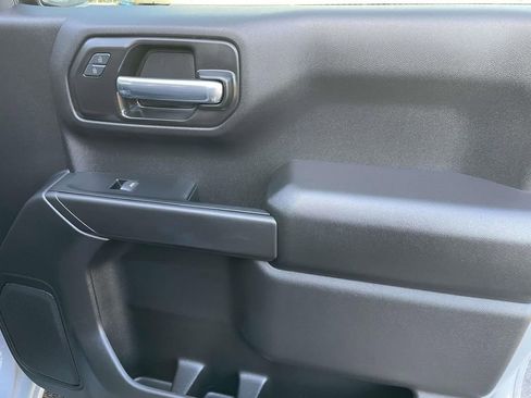 Used 2025 Chevrolet Silverado 1500 Custom Trail Boss image 44