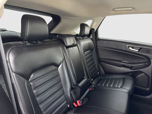 Used 2019 Ford Edge SEL w/ Equipment Group 201A FWD image 45