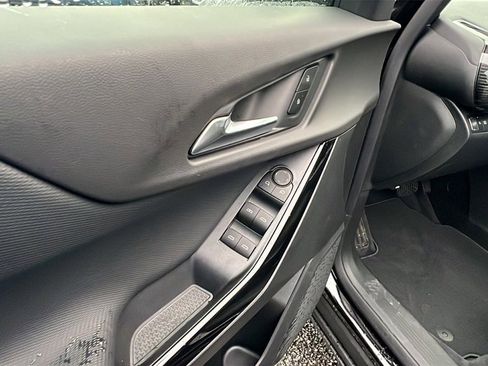 New 2026 Chevrolet Equinox LT w/ Safety and Technology Package image 12