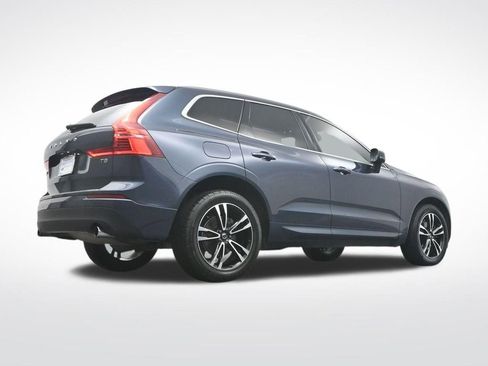 Used 2021 Volvo XC60 T5 Momentum w/ Protection Package Premier FWD image 36