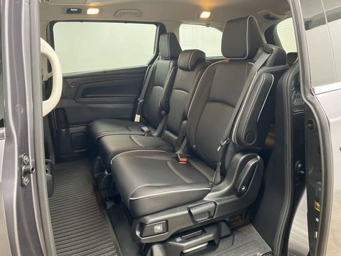 Used 2026 Honda Odyssey Elite image 18
