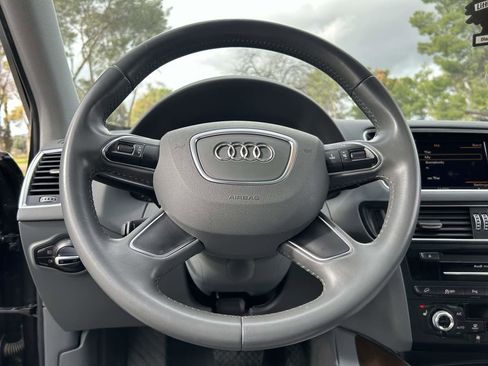 Used 2015 Audi Q5 2.0T Premium Plus w/ Technology Package image 12