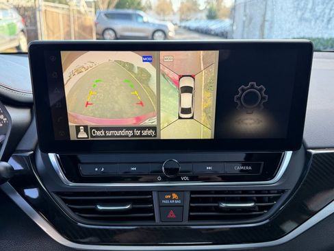 Used 2024 Nissan Altima 2.0 SR image 28