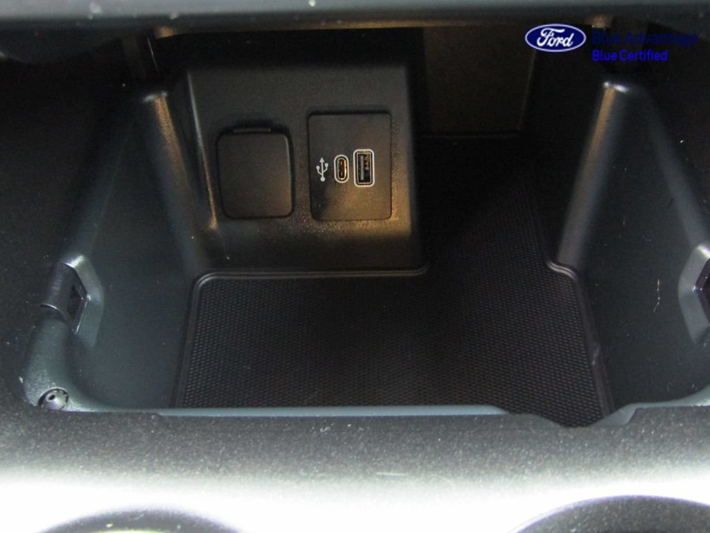 Used 2025 Ford Explorer Active AWD/4WD image 35