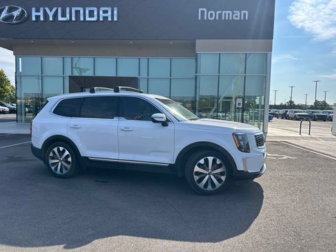 Used 2021 Kia Telluride EX w/ EX Premium Package AWD/4WD image 8