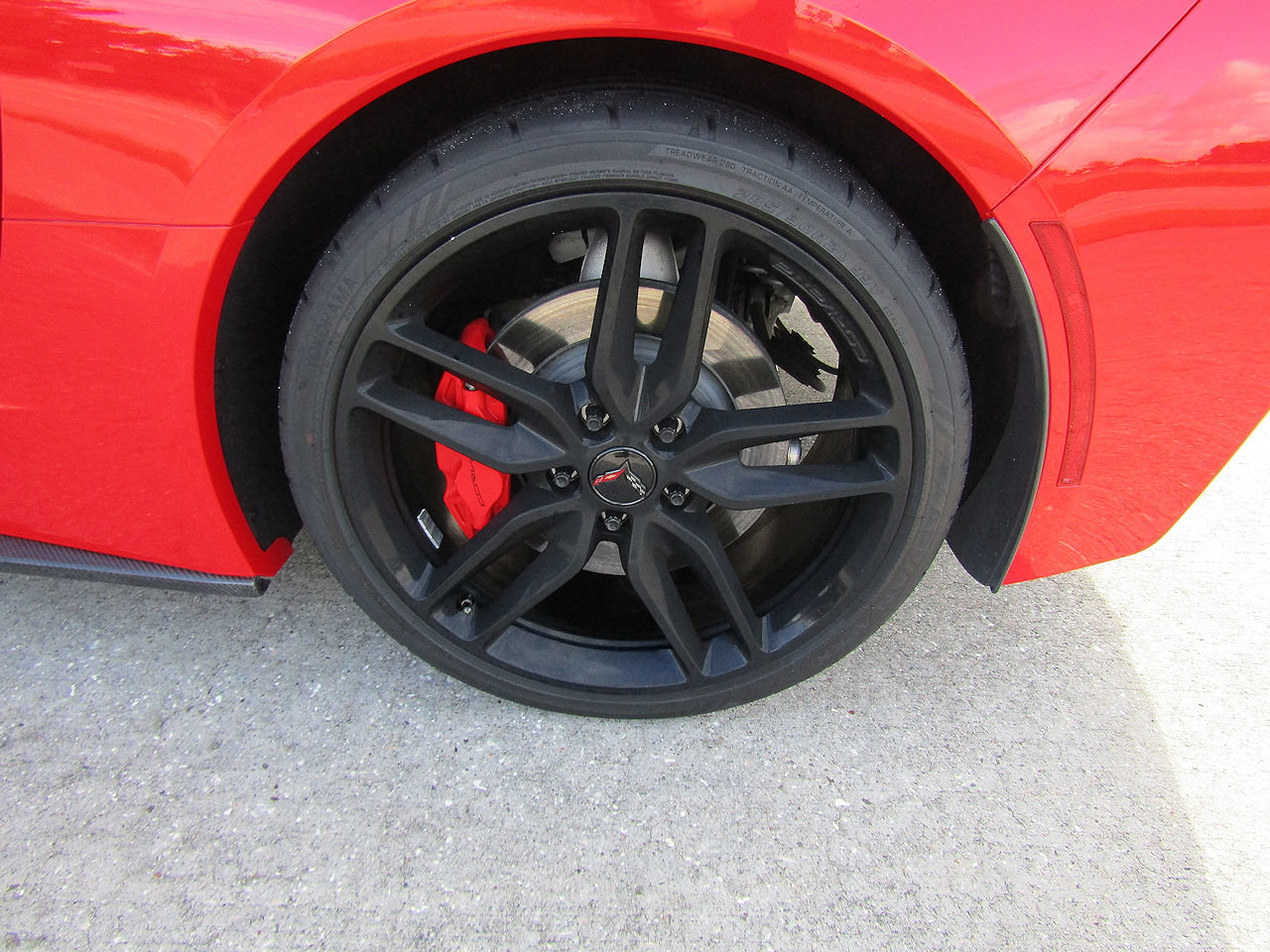 Used 2015 Chevrolet Corvette Stingray Convertible w/ 2LT Preferred Equipment Group RWD image 22