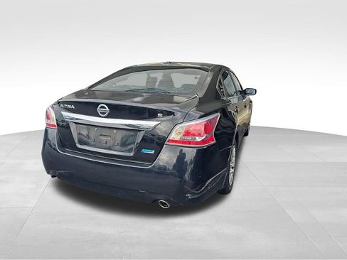 Used 2014 Nissan Altima 2.5 S w/ Display Audio Package FWD image 8