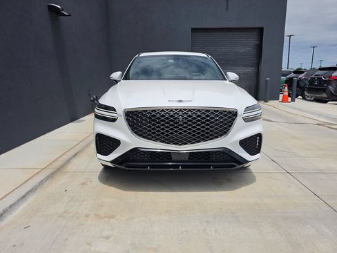 Used 2022 Genesis GV70 3.5T Sport w/ Sport Prestige Package AWD/4WD image 2