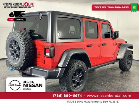 Used 2023 Jeep Wrangler Unlimited w/ Cold Weather Group image 11