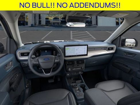 New 2025 Ford Maverick Lariat w/ Black Appearance Package image 10