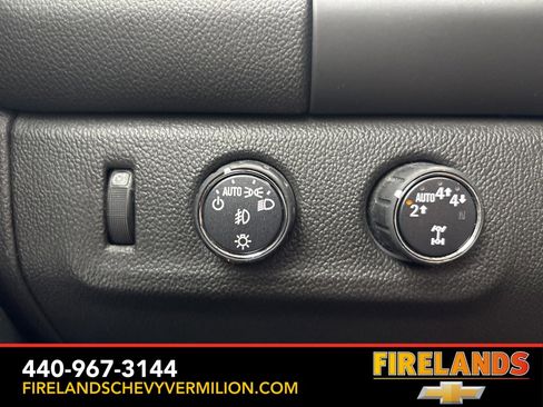 Used 2019 Chevrolet Colorado LT w/ LT Convenience Package image 13