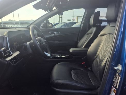 Used 2024 Kia Sportage X-Line w/ X-Line Premium Package AWD/4WD image 16