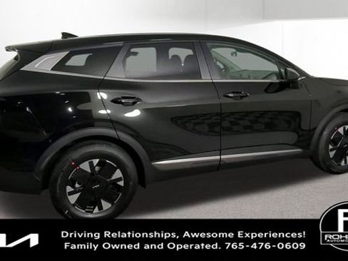 New 2026 Kia Sportage LX image 10