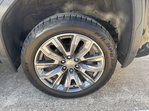 Used 2023 GMC Sierra 1500 Denali w/ Denali Reserve Package image 4