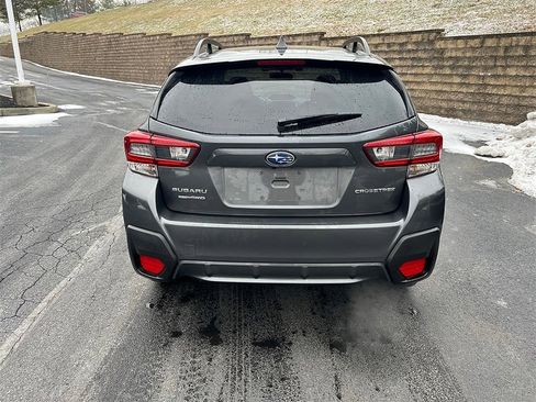Used 2023 Subaru Crosstrek 2.0i Premium image 7
