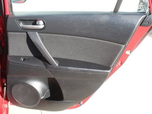 Used 2013 MAZDA MAZDA3 i Touring image 30