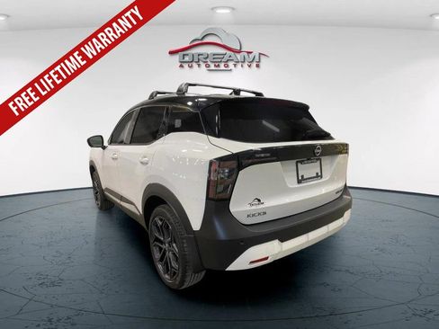 New 2026 Nissan Kicks SR AWD/4WD image 4