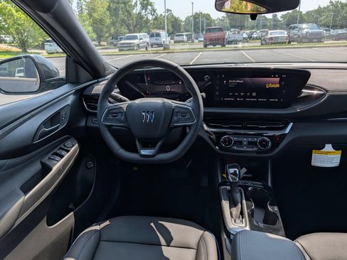 New 2026 Buick Envista Sport Touring w/ Convenience I Package FWD image 8