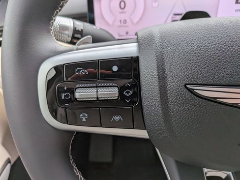 New 2026 Genesis GV70 2.5T Advanced AWD/4WD image 16