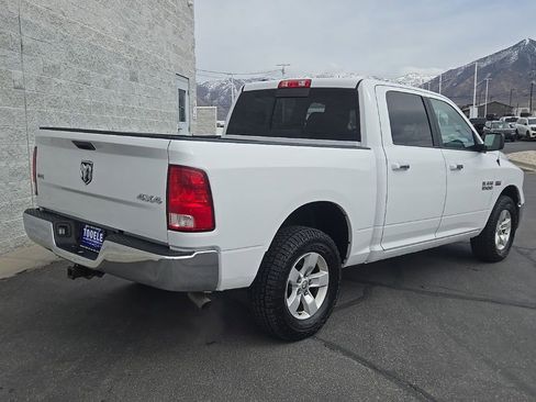 Used 2018 RAM 1500 Classic SLT image 4