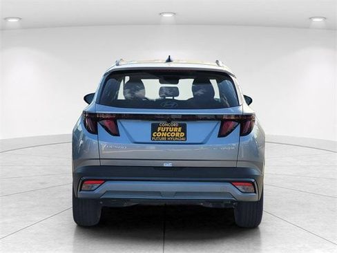 New 2025 Hyundai Tucson SEL image 4