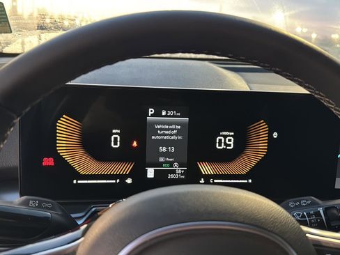 Used 2024 Kia Sorento S image 20