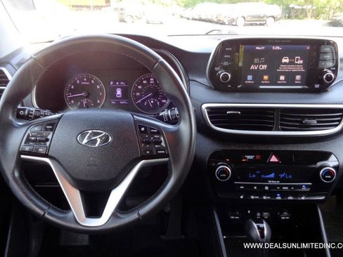Used 2020 Hyundai Tucson Sport w/ Cargo Package AWD/4WD image 9