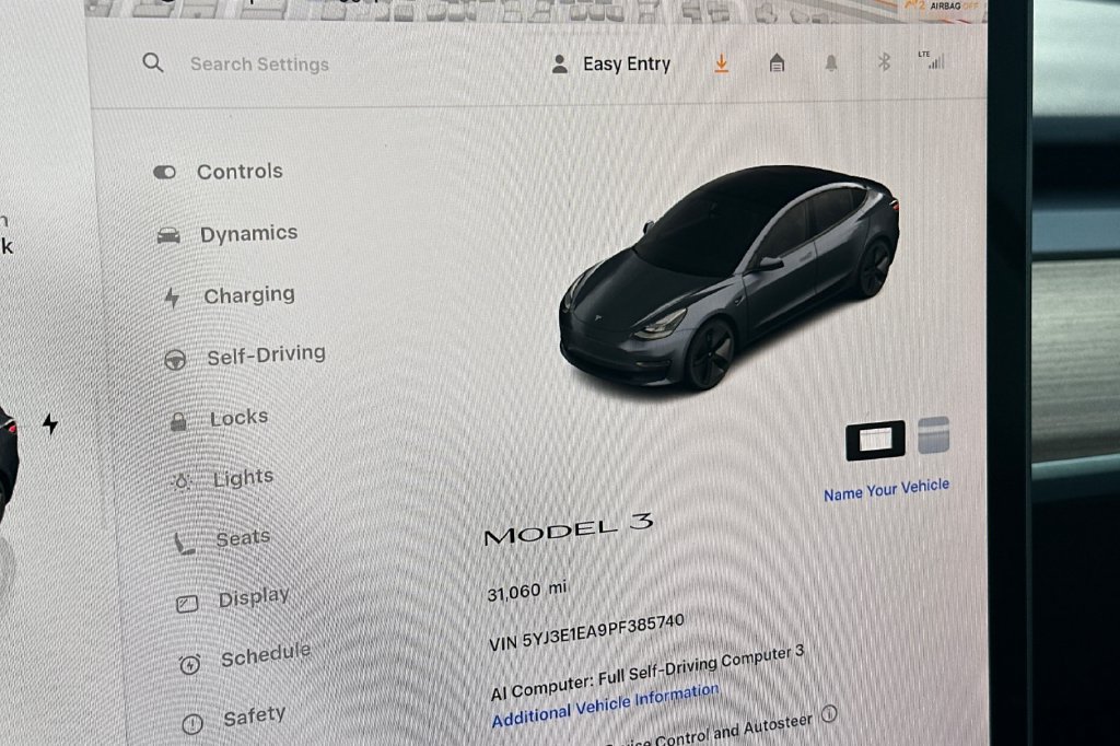 Used 2023 Tesla Model 3 Standard Range RWD image 26