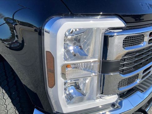 Used 2026 Ford F250 XLT w/ FX4 Off-Road Package image 25