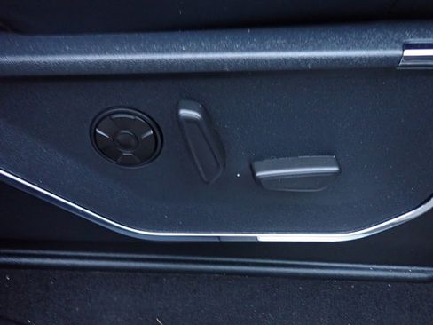 Used 2024 Ford F350 Platinum w/ Tremor Off-Road Package image 16