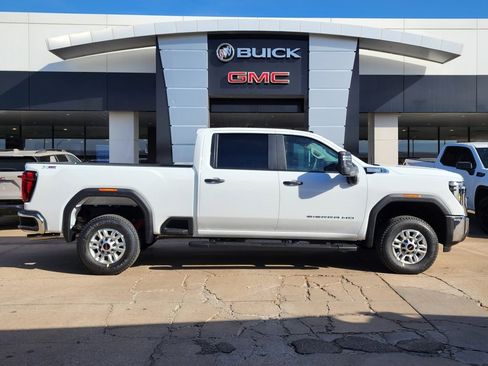 New 2026 GMC Sierra 2500 Pro w/ Convenience Package image 2