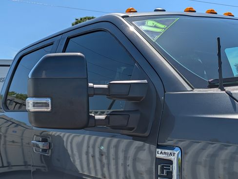 Used 2017 Ford F250 Lariat w/ Lariat Ultimate Package image 10