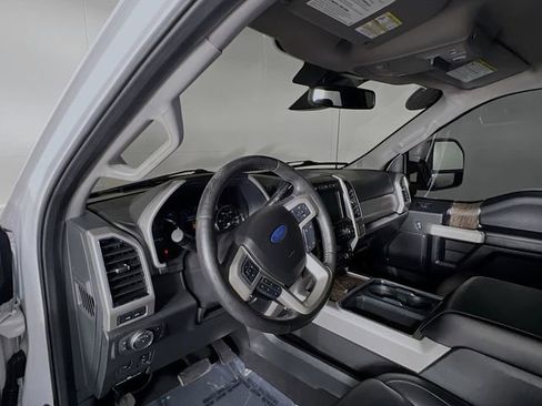 Used 2019 Ford F350 Lariat w/ Lariat Ultimate Package image 15