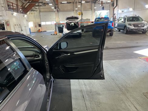 Used 2016 Honda Civic EX-T image 21
