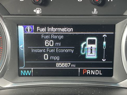 Used 2018 Chevrolet Traverse LT image 11