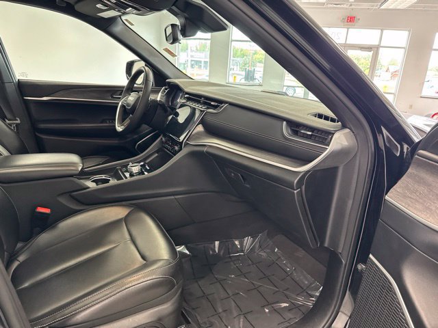 Used 2024 Jeep Grand Cherokee Limited 4xe AWD/4WD image 26