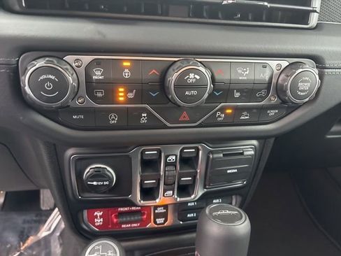 New 2026 Jeep Gladiator Rubicon image 32