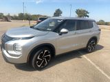 Used 2022 Mitsubishi Outlander ES image 3