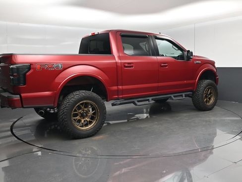 Used 2019 Ford F150 XLT w/ Equipment Group 302A Luxury AWD/4WD image 3
