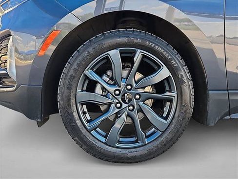 Used 2023 Chevrolet Equinox RS FWD image 23
