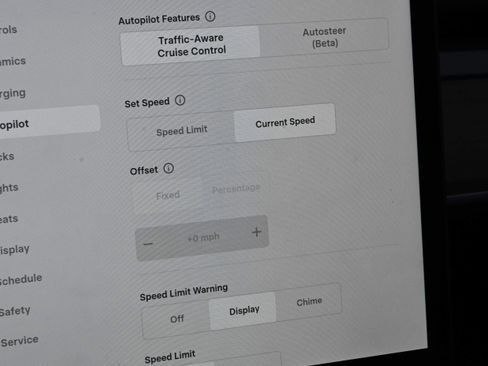 Used 2023 Tesla Model 3 Standard Range image 37