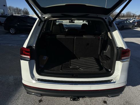Certified 2023 Volkswagen Atlas SE image 25