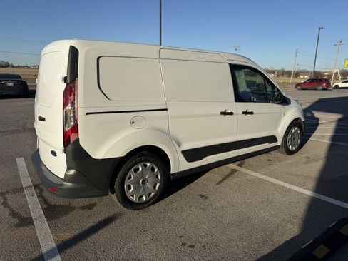 Used 2018 Ford Transit Connect XL image 2