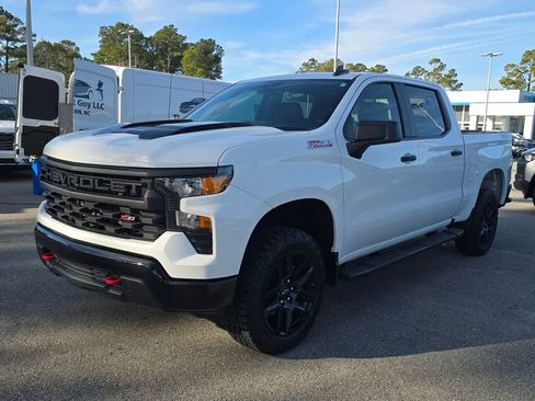 Used 2023 Chevrolet Silverado 1500 Custom Trail Boss image 1