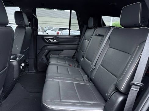 Used 2024 GMC Yukon SLT AWD/4WD image 21