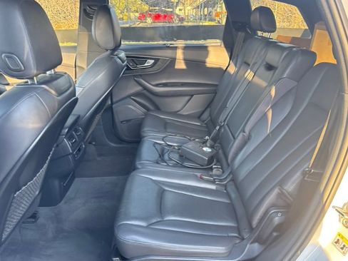 Used 2017 Audi Q7 2.0T Premium Plus w/ Premium Plus Package image 15